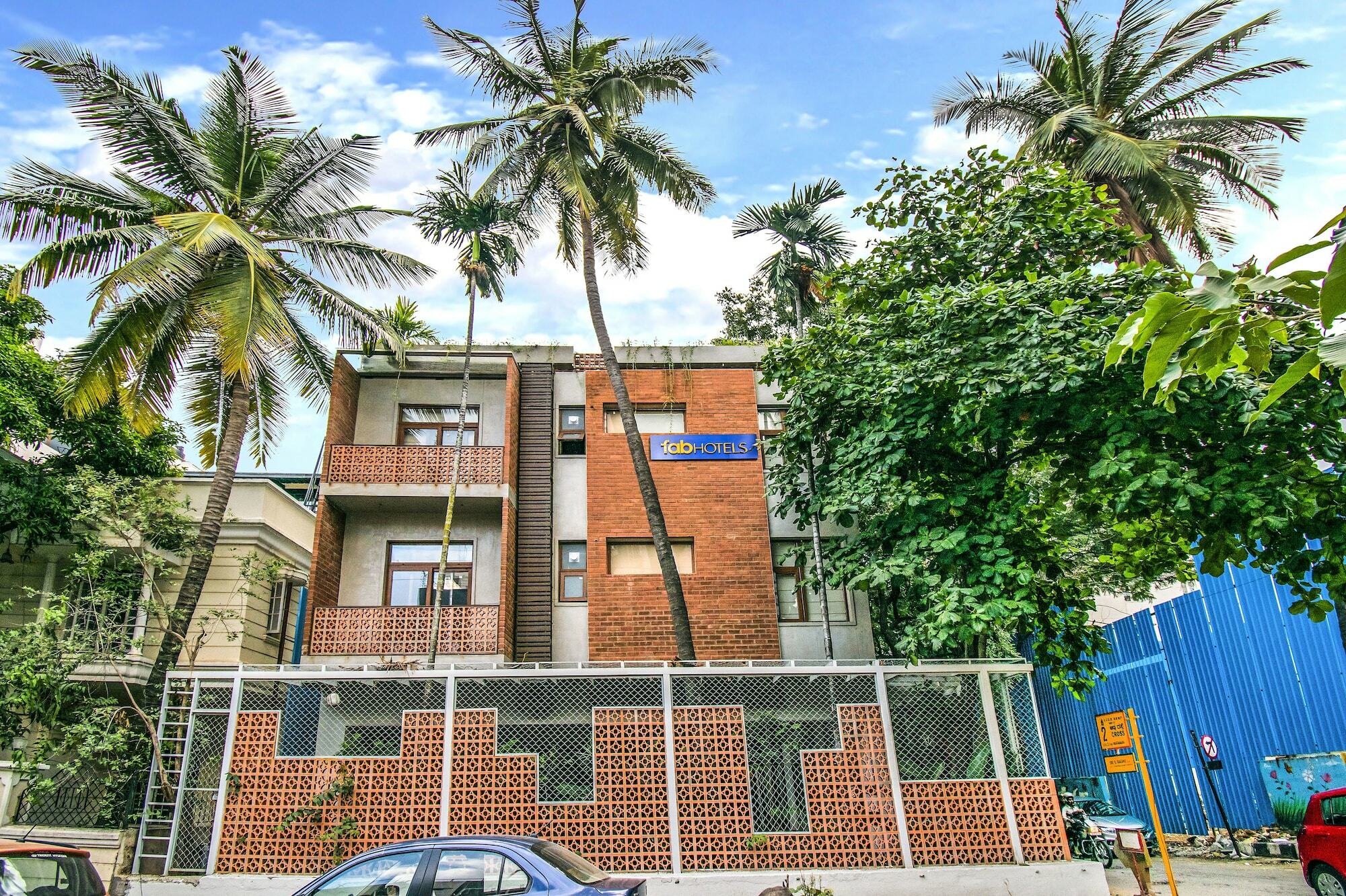 Fabhotel Sanctuary Suites Bangalore Exterior photo